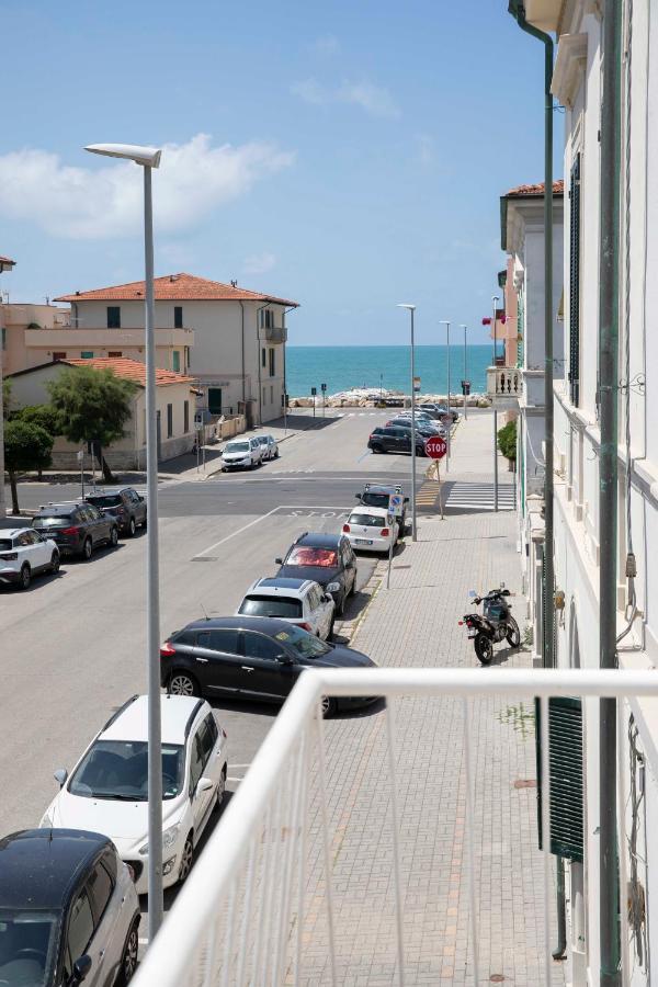 Villetta Stile Liberty A Marina Di Pisa Extérieur photo